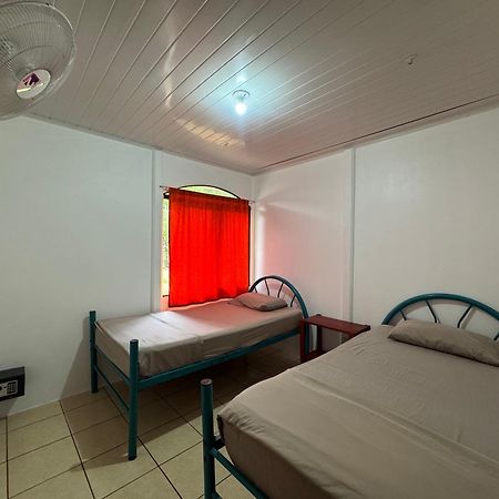 Kalunay Hostel Puerto Viejo de Talamanca Екстериор снимка