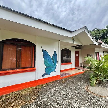 Kalunay Hostel Puerto Viejo de Talamanca Екстериор снимка