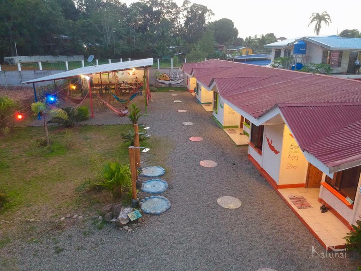 Kalunay Hostel Puerto Viejo de Talamanca Екстериор снимка